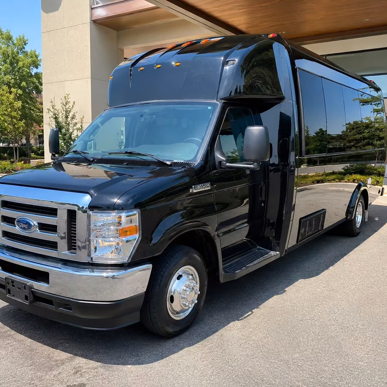 ranchopalosverdescharterbuscompany com puts tailgating ready party buses right at your fingertips for south bay fan groups